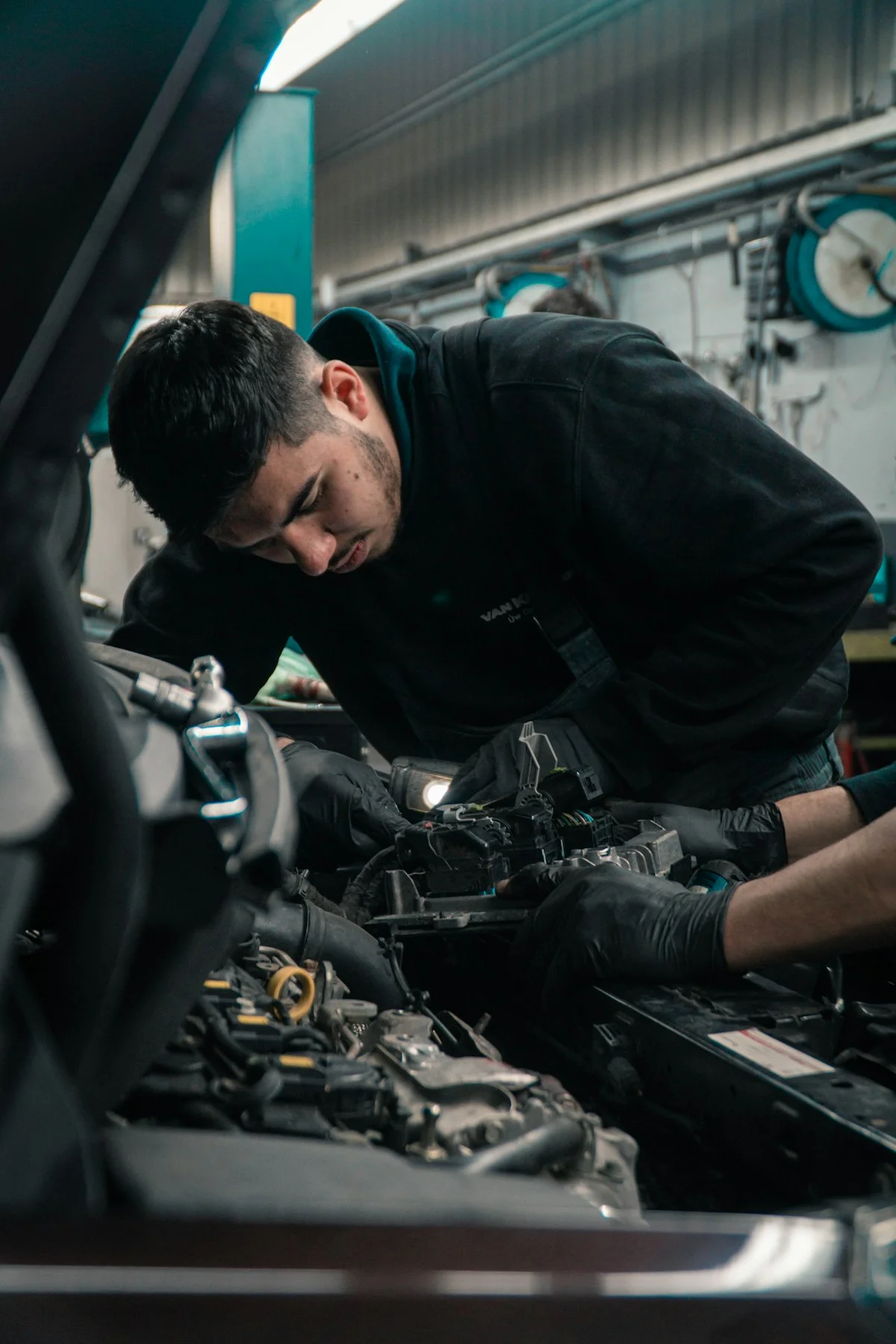 SEO for Auto Body Shops: 10 Benefits & Your Roadmap to Online Success